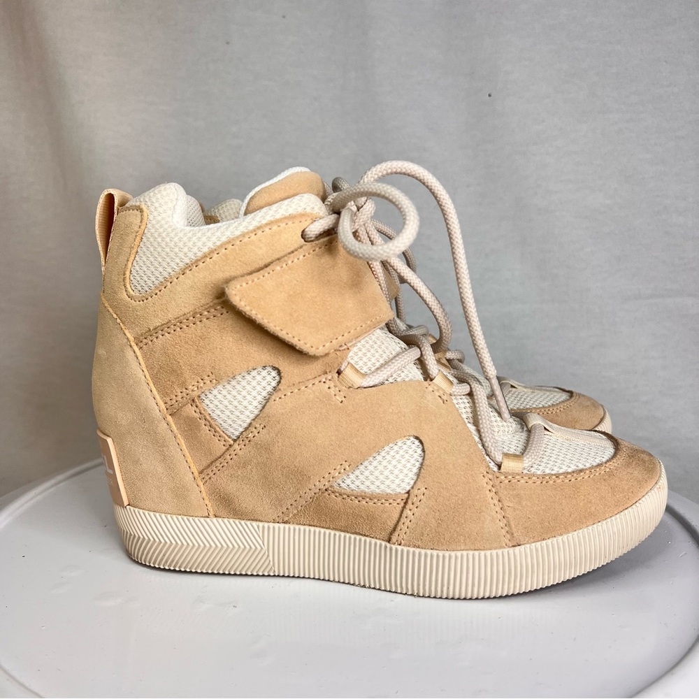 Sorel Out N About Sport Wedge Boots Women’s Size 7 Beige Brown Shoes NL4928-260